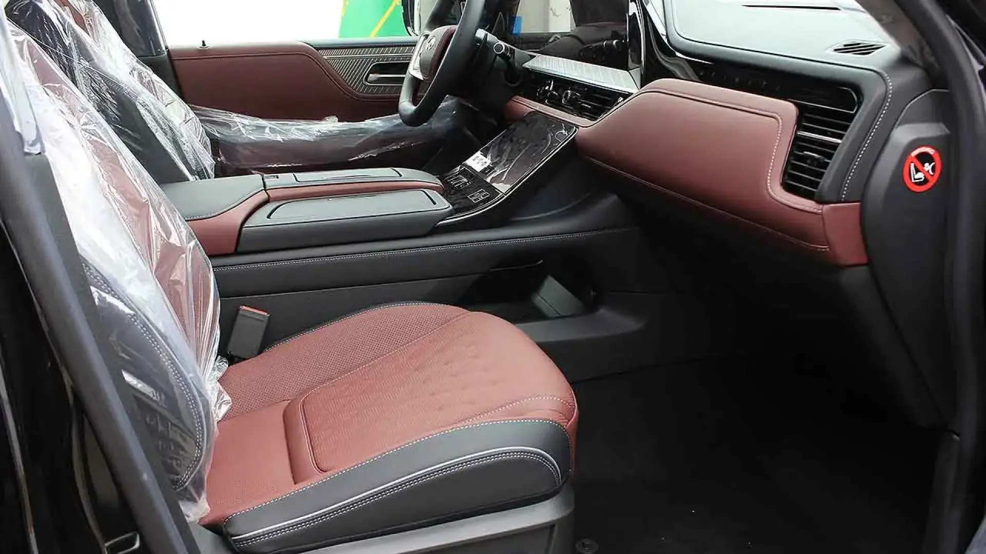 انفنتي QX80 أوتوجراف ٢٠٢٥