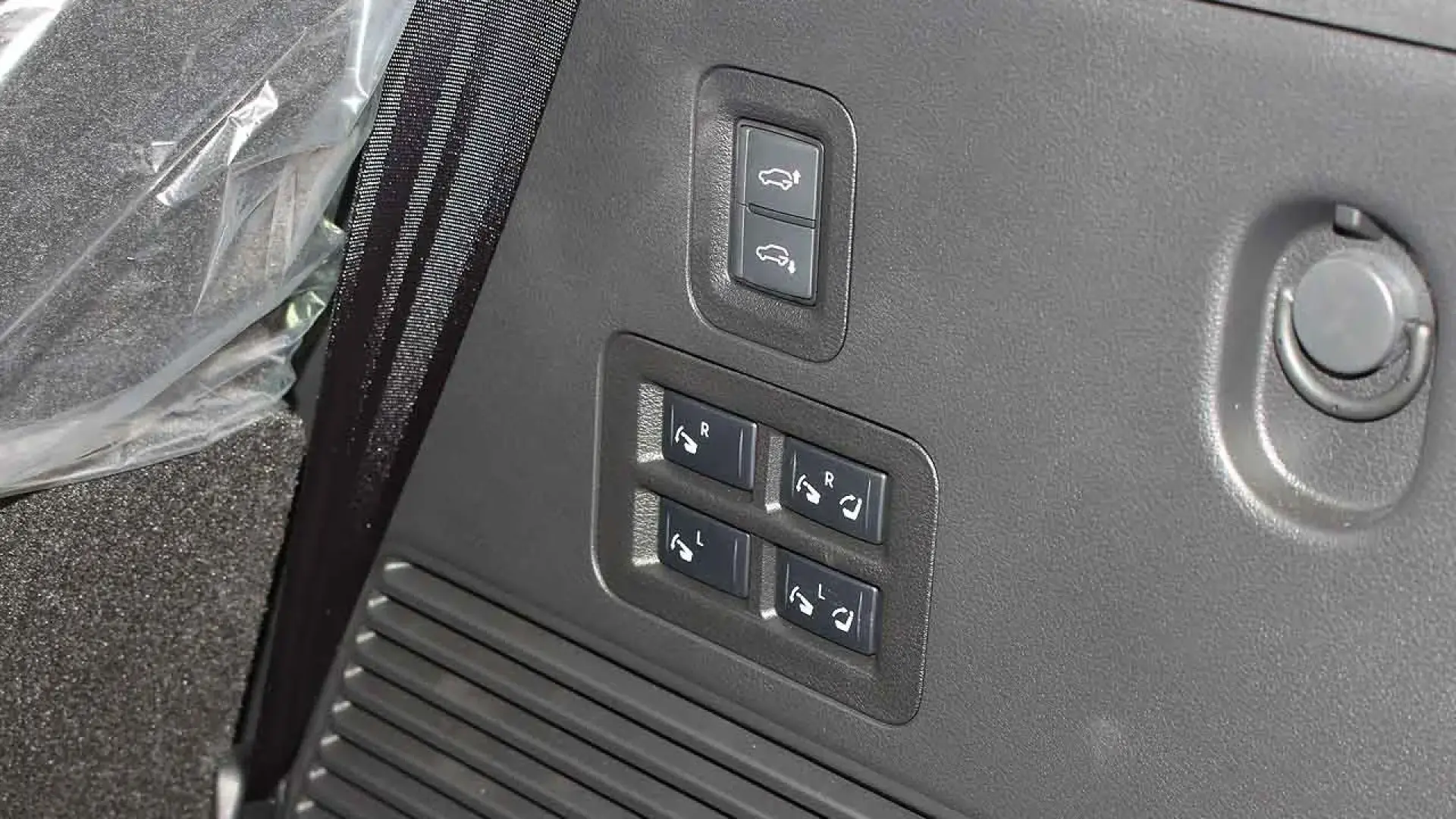 انفنتي QX80 أوتوجراف ٢٠٢٥