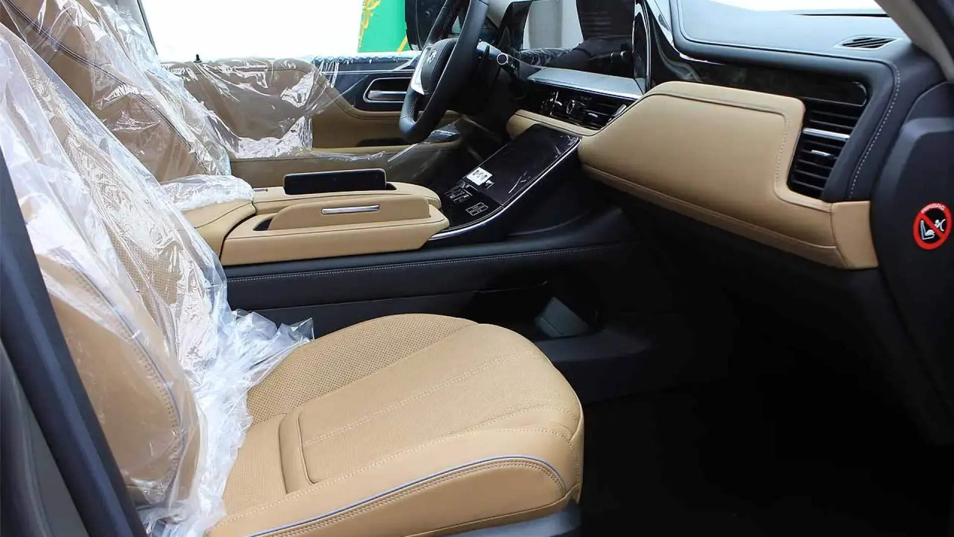 انفنتي QX80 سنسوري ٢٠٢٥