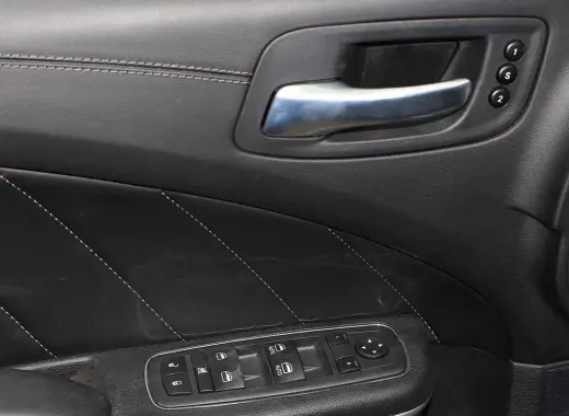 دودج تشارجر 2023