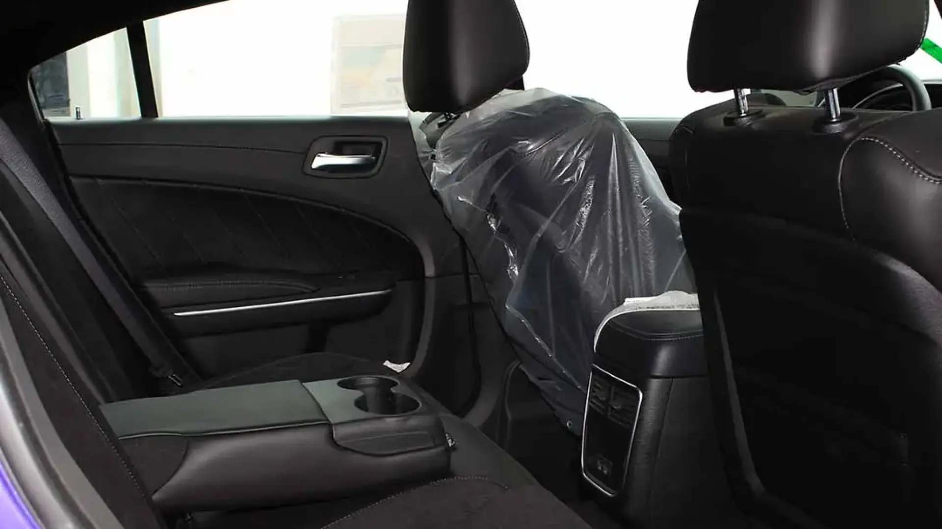 دودج تشارجر 2023