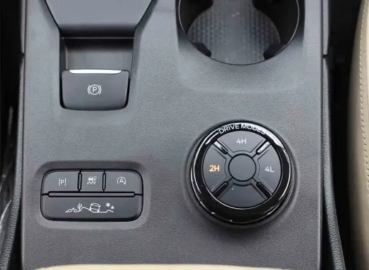 فورد ايفرست XLT دبل ٢٠٢٥