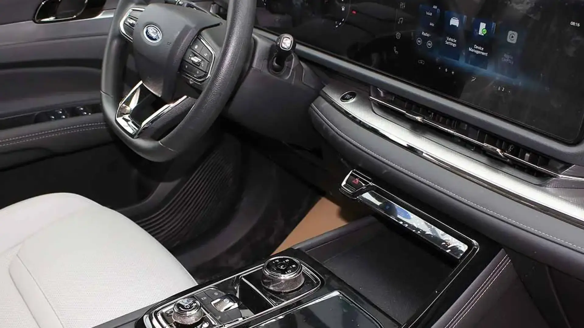 فورد تيرتوري امبيانتي 2025