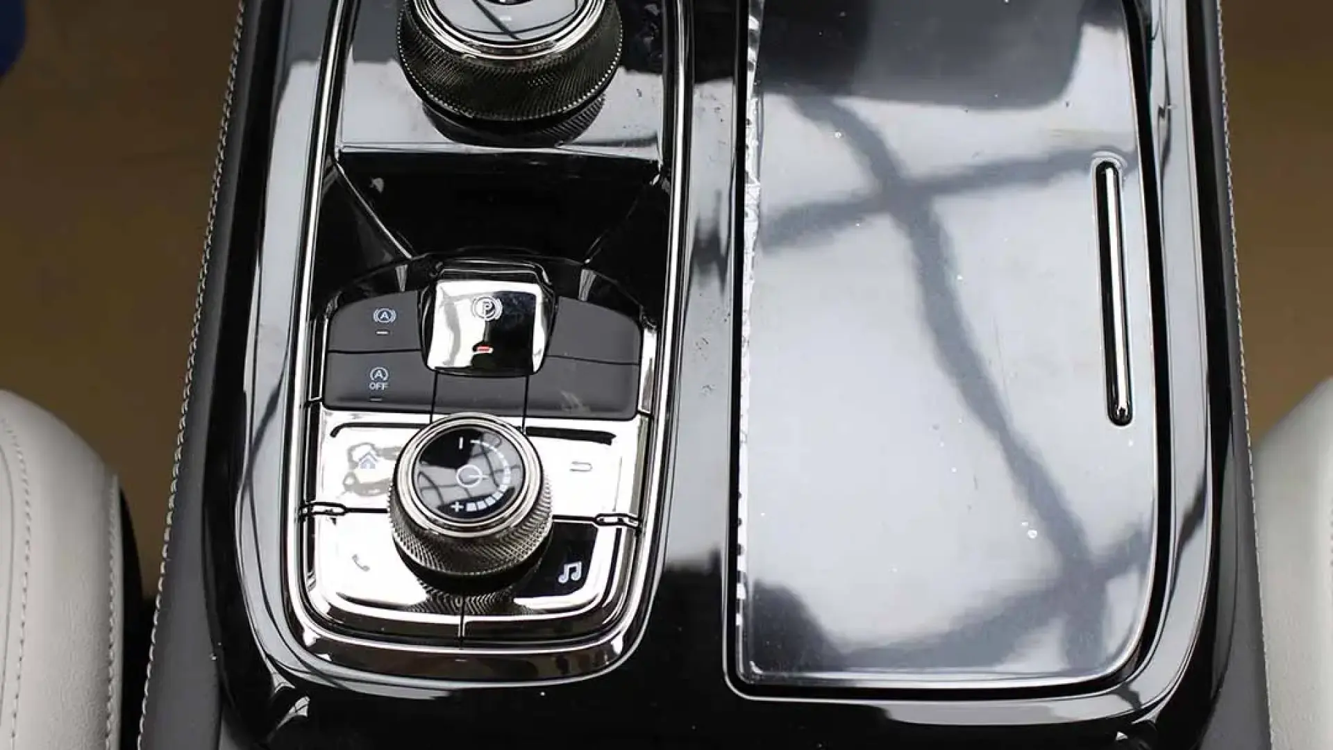 فورد تيرتوري امبيانتي 2025