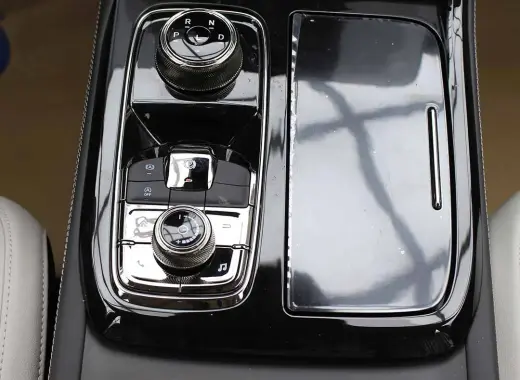 فورد تيرتوري امبيانتي 2025