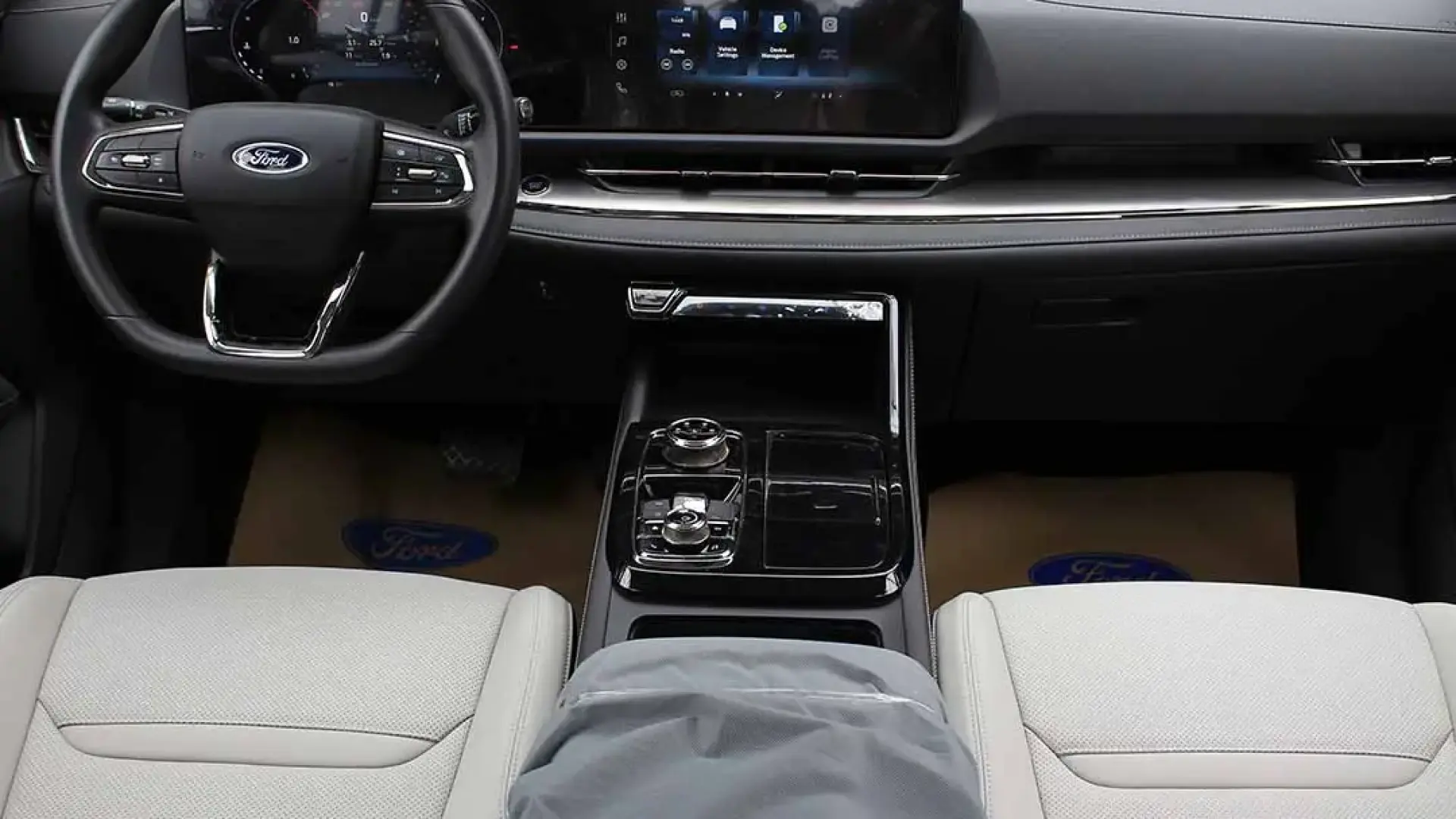 فورد تيرتوري امبيانتي 2025