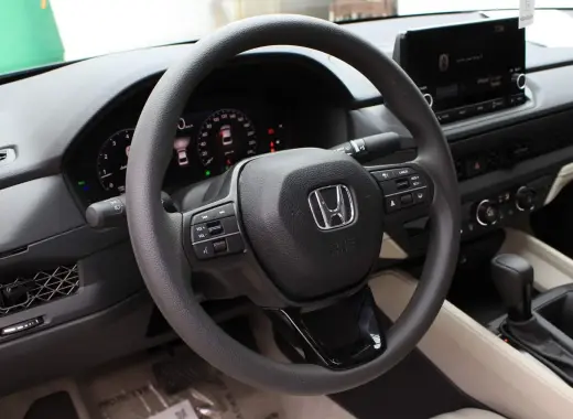 هوندا أكورد LX ٢٠٢٥