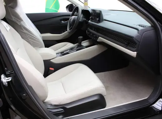 هوندا أكورد LX ٢٠٢٥
