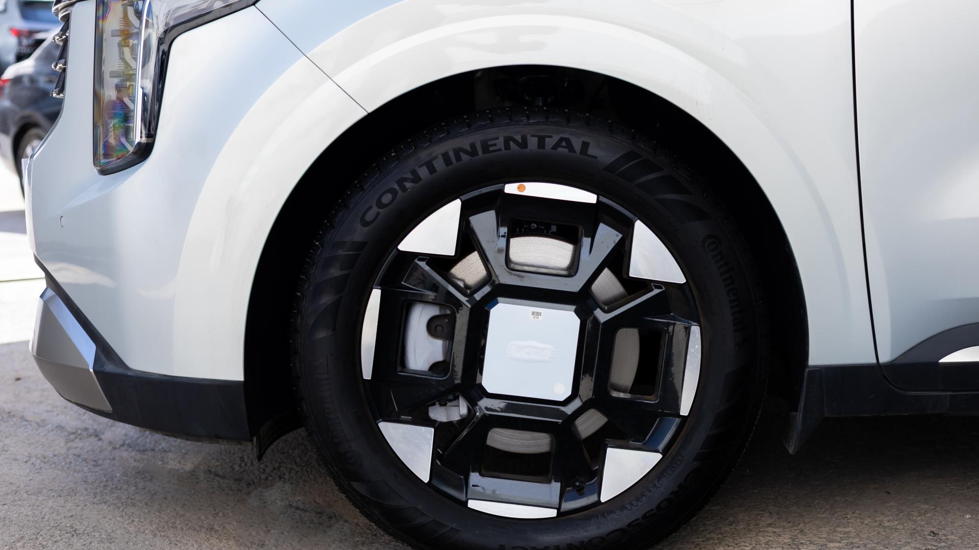 كيا كارنيفال نص فل 2025