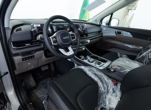 كيا كارنيفال نص فل 2025