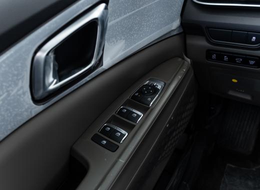 كيا كارنيفال نص فل 2025