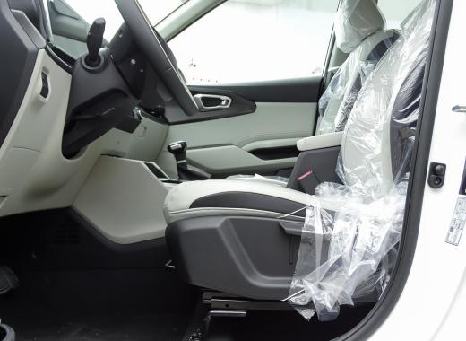 كيا كارينز نص فل 2026