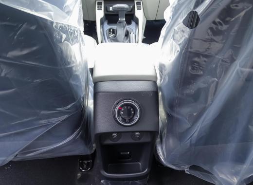 كيا كارينز ستاندر 2026