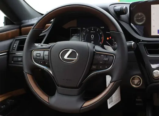 لكزس ES350-CC ٢٠٢٥