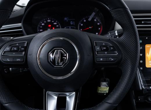MG 5