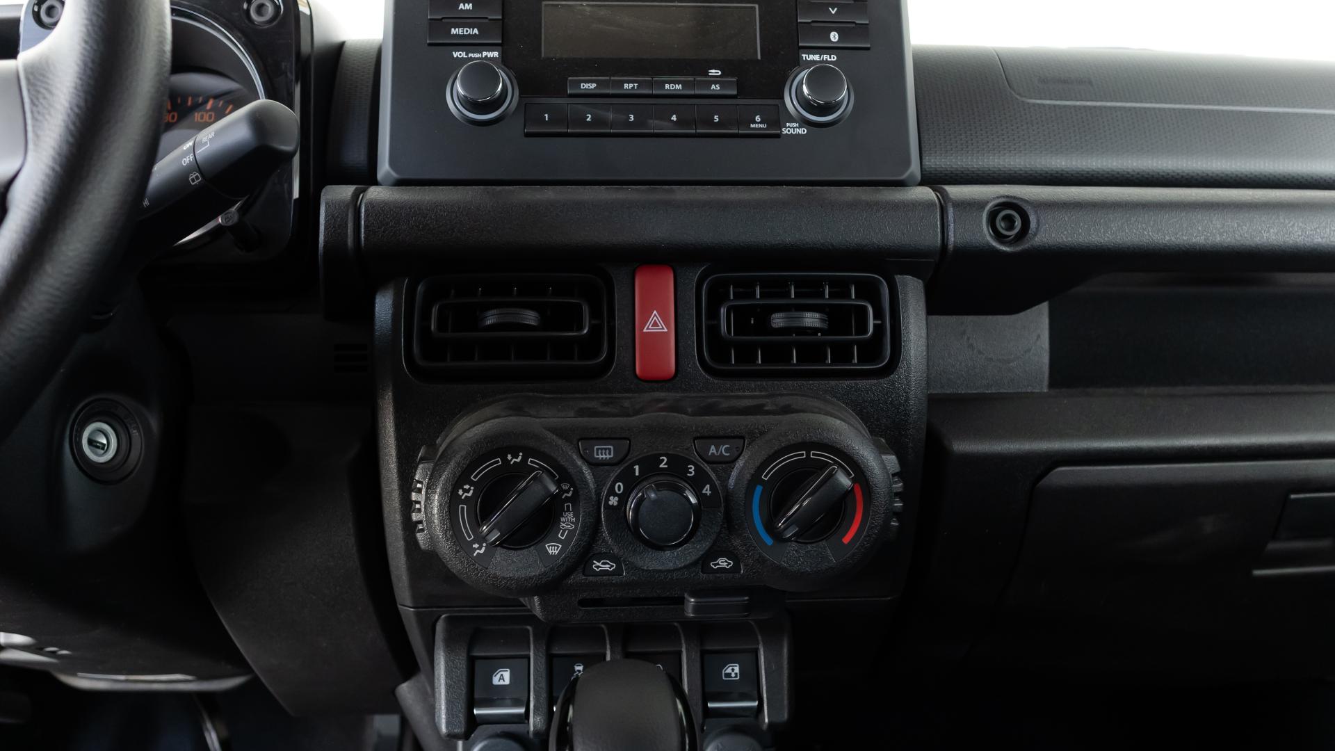 سوزوكى جيمنى دبل استندر خليجى