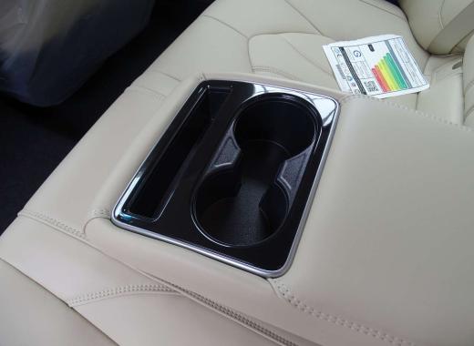 تويوتا افالون XLE خليجي