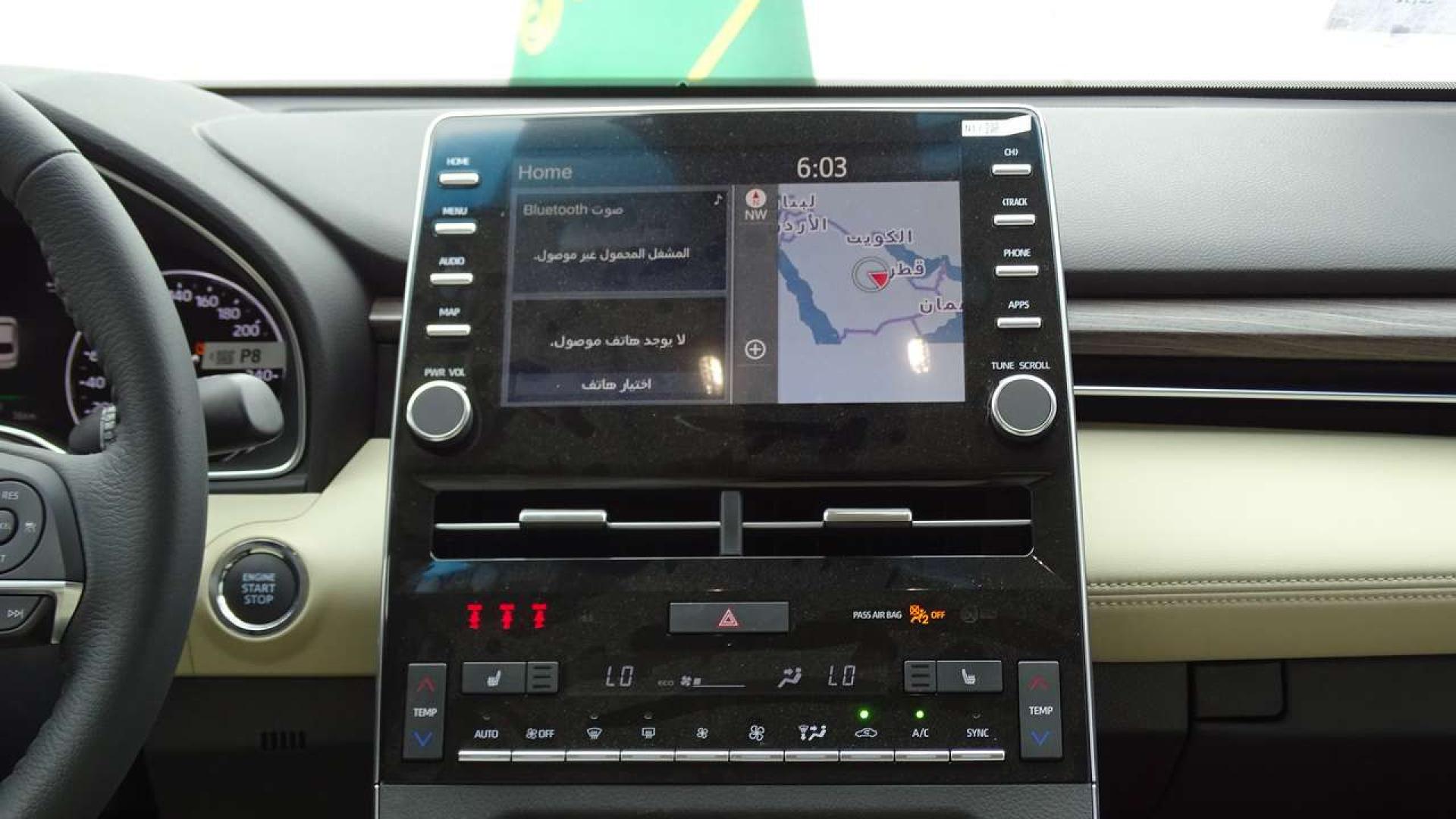 تويوتا افالون XLE خليجي