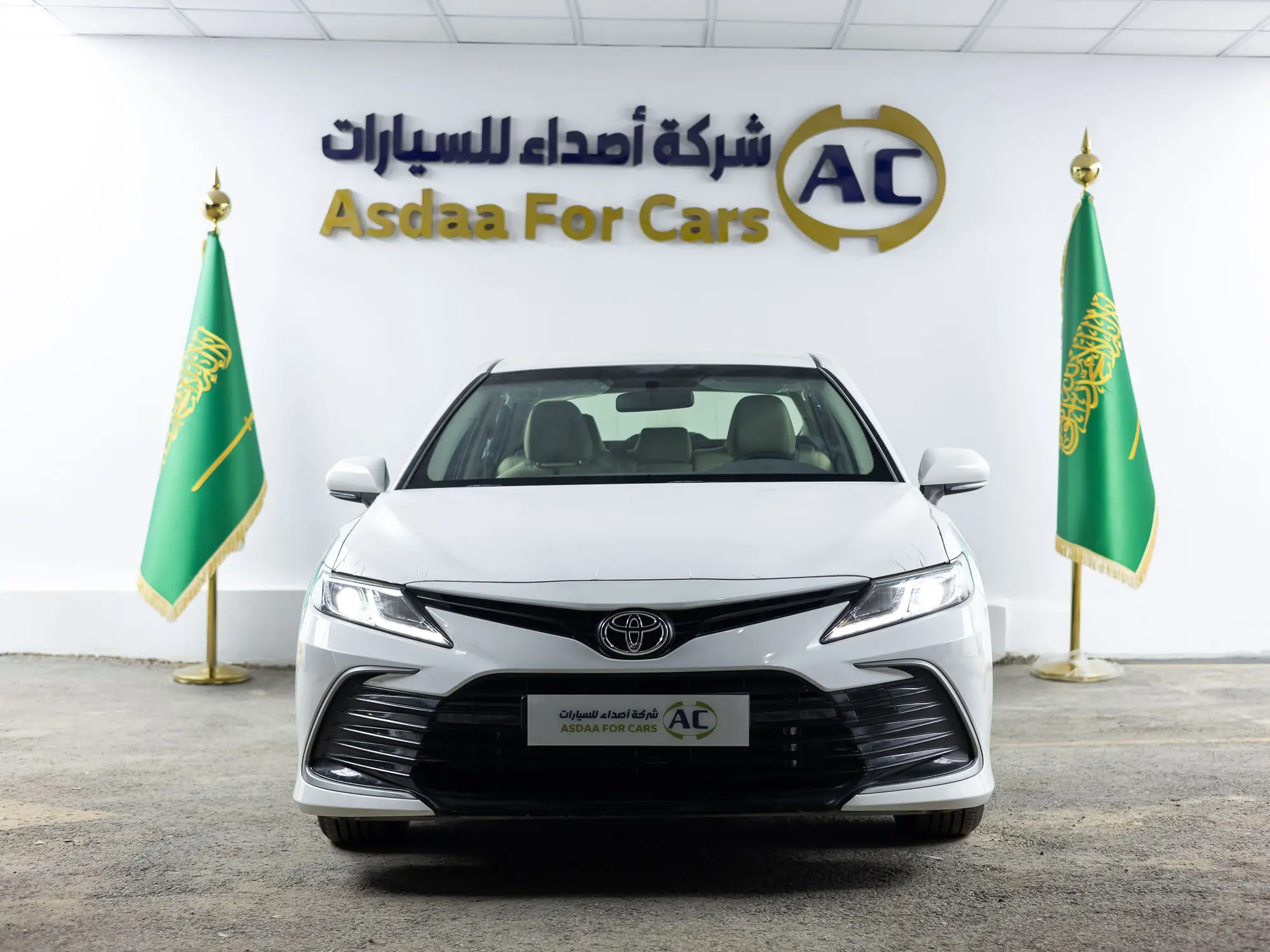 LE تويوتا كامري