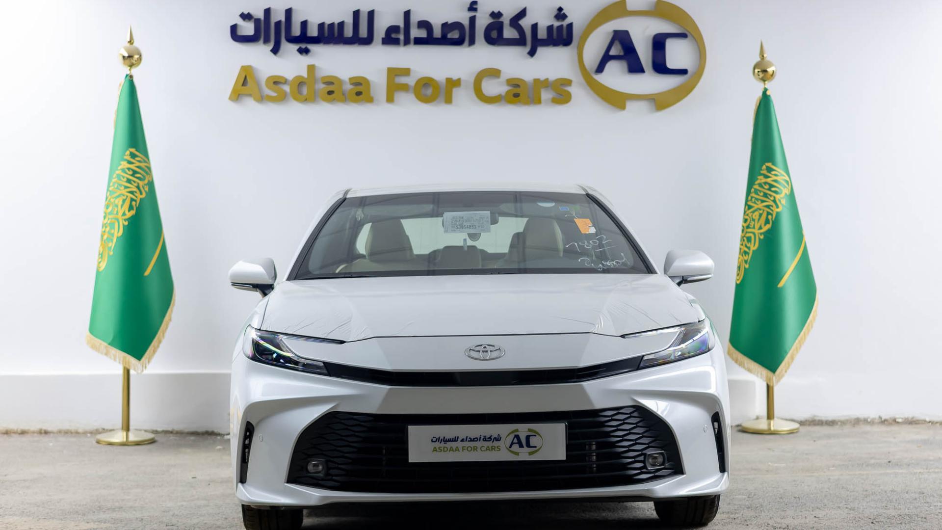 تويوتا كامري ستاندر 2025