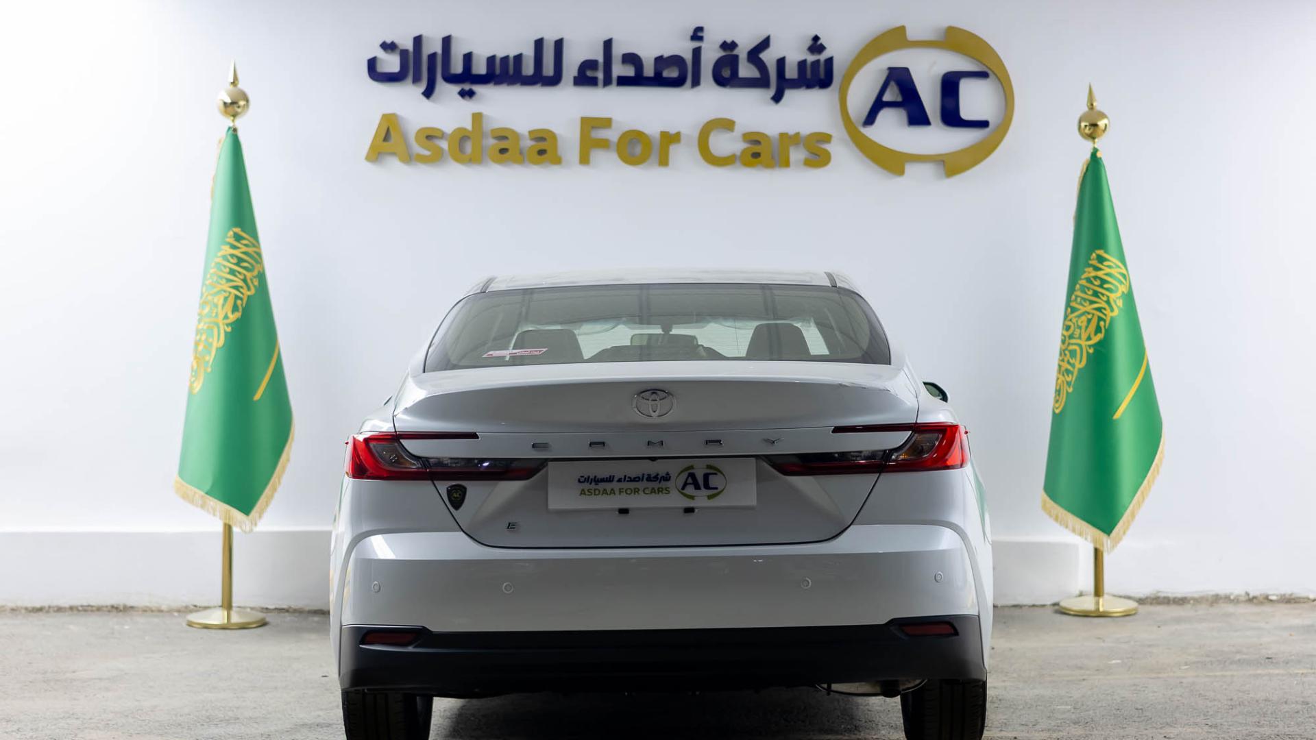 تويوتا كامري ستاندر 2025