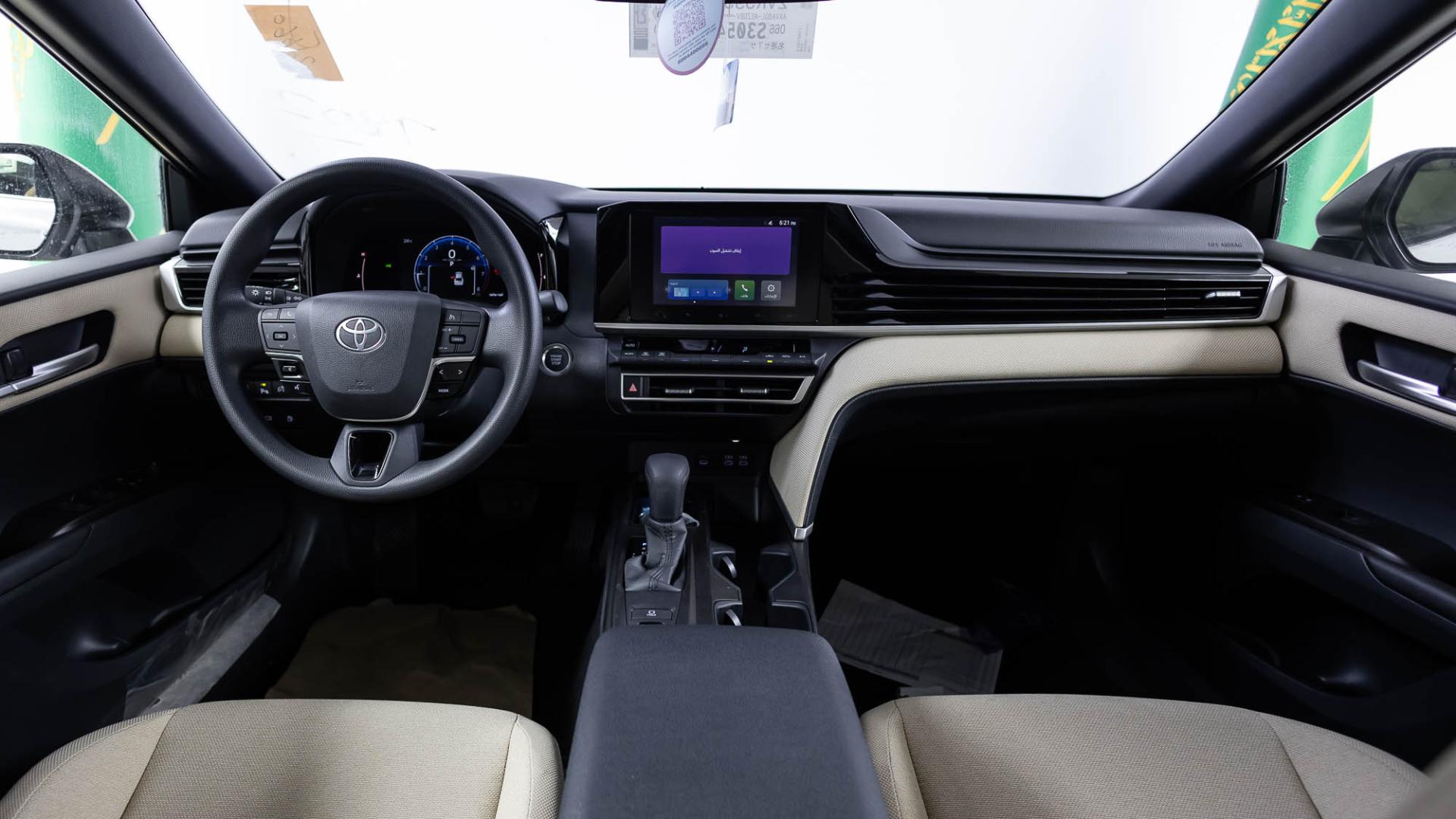 تويوتا كامري ستاندر 2025