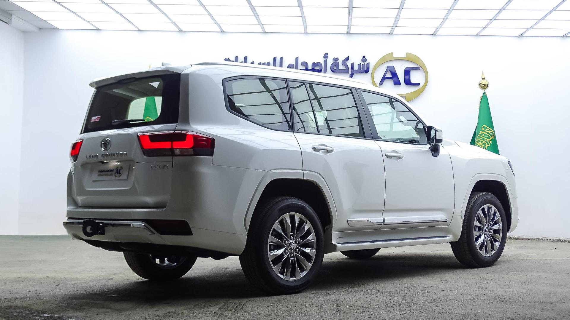 تويوتا لاندكروزر GXR L3 2026