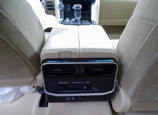 تويوتا لاندكروزر GXR L3 2026