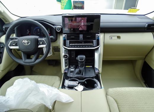 تويوتا لاندكروزر GXR L3 2026