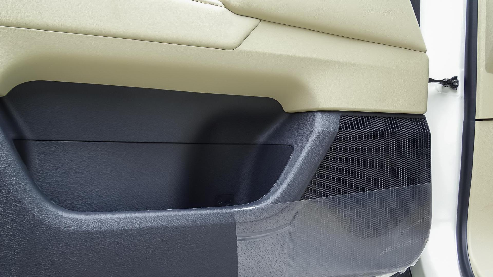 تويوتا لاندكروزر GXR L4 2026