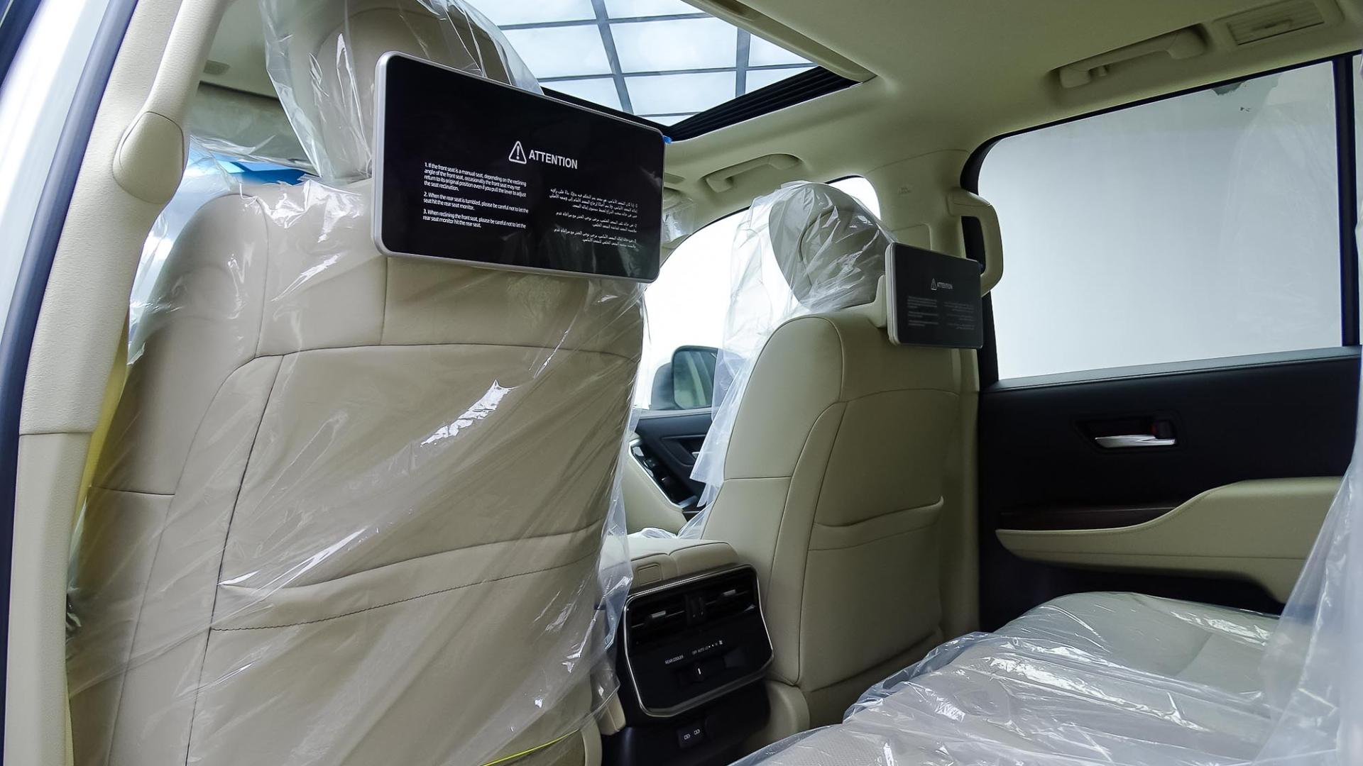 تويوتا لاندكروزر GXR L4 2026